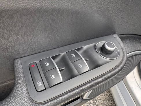 Used 2021 Alfa Romeo Giulia Ti w/ Nero Edizione RWD image 22