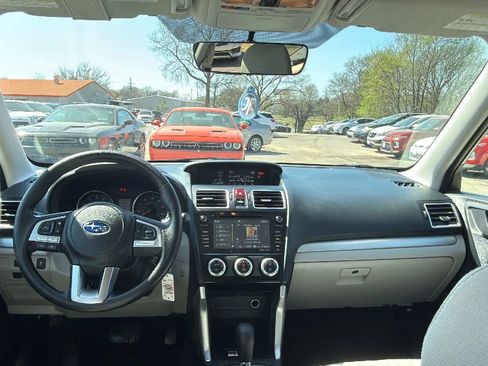 Used 2017 Subaru Forester 2.5i Premium w/ Popular Package #2A image 20