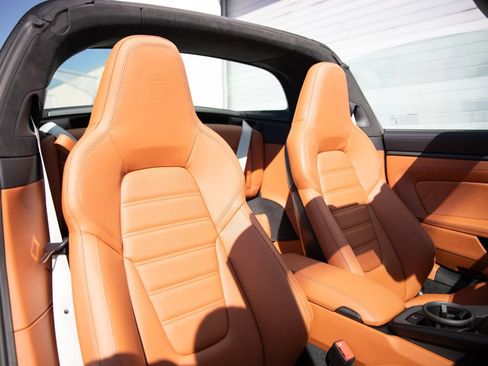 New 2026 Porsche 911 Targa 4 GTS image 19