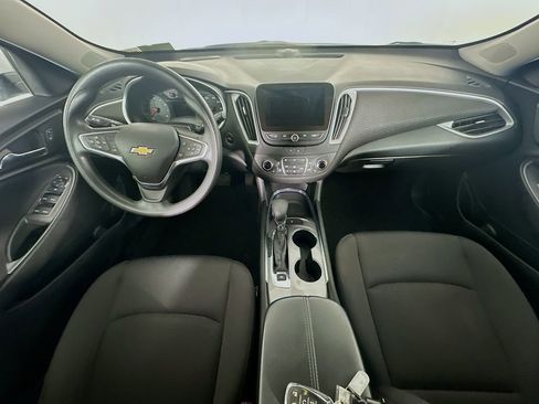 Used 2023 Chevrolet Malibu LT image 10