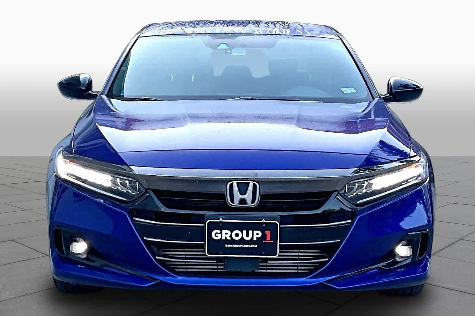 Used 2022 Honda Accord Sport image 3