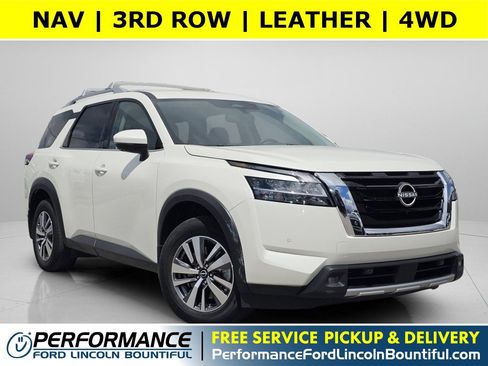 Used 2022 Nissan Pathfinder SL AWD/4WD image 1