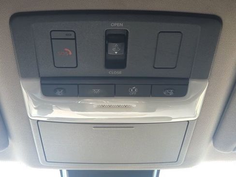 Used 2020 Nissan Altima 2.0 Platinum image 25