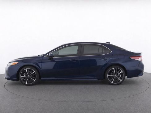 Used 2020 Toyota Camry XSE FWD image 8