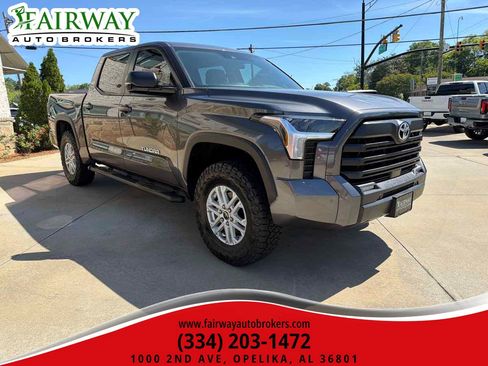 Used 2024 Toyota Tundra SR5 w/ SR5 Premium Package AWD/4WD image 4