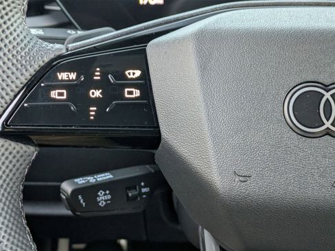 Used 2025 Audi SQ5 Premium Plus image 10