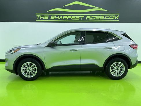 Used 2022 Ford Escape SE AWD/4WD image 6