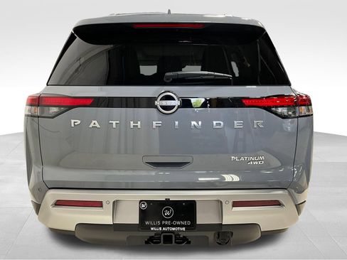 Used 2025 Nissan Pathfinder Platinum w/ Cargo Package AWD/4WD image 6