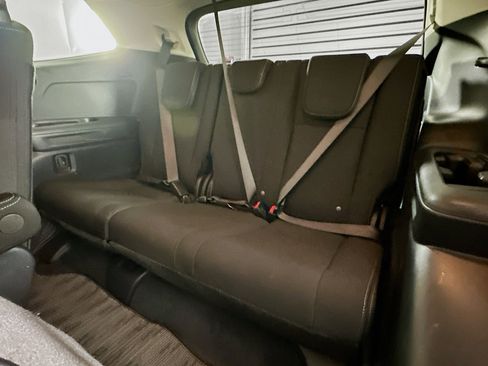 Used 2024 Subaru Ascent Premium w/ Convenience Package image 28