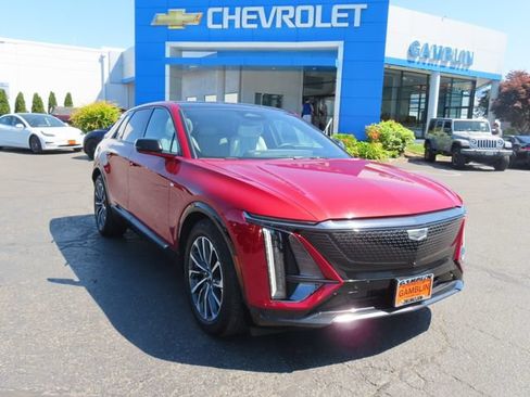 Used 2024 Cadillac Lyriq Sport w/ LPO, Floor Liner Package AWD/4WD image 1
