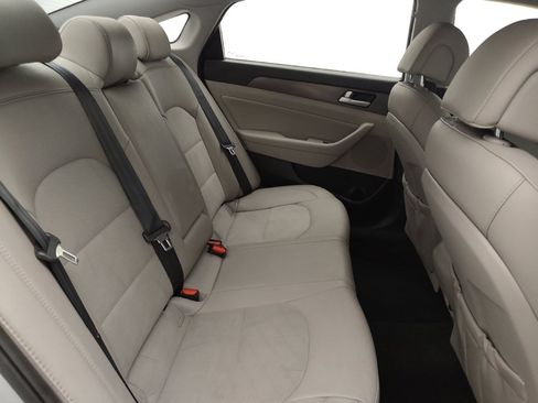 Used 2016 Hyundai Sonata Sport w/ Option Group 1V FWD image 19