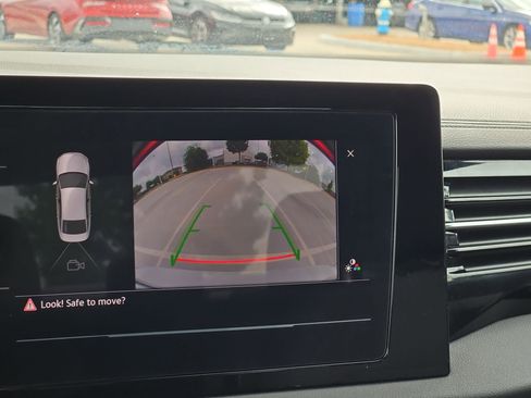 Used 2025 Volkswagen Jetta Sport FWD image 23