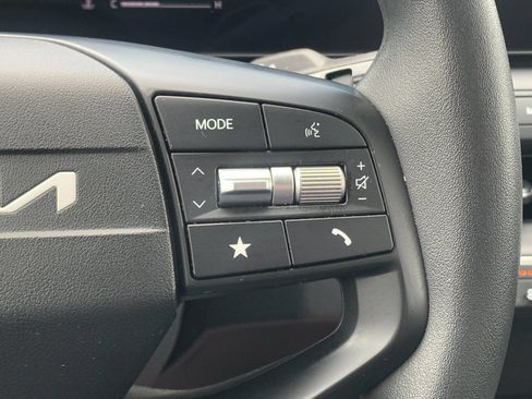 Used 2026 Kia K4 FWD image 29