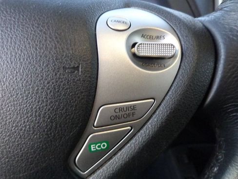 Used 2017 Nissan Leaf SL w/ Protection Package image 27