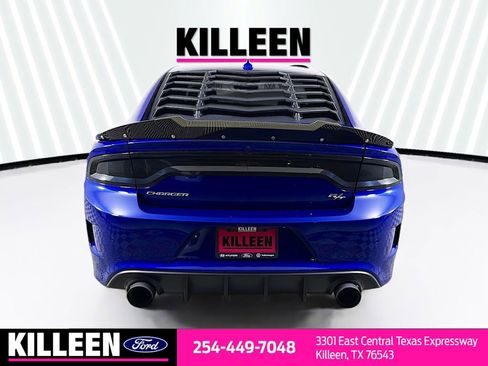 Used 2022 Dodge Charger R/T w/ Driver Convenience Group RWD image 7