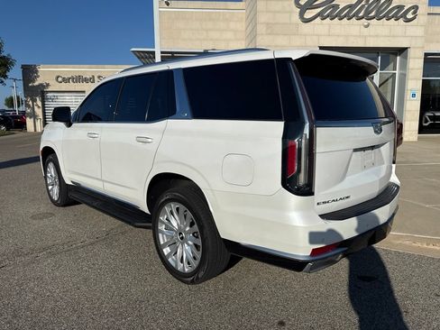 Used 2021 Cadillac Escalade Luxury AWD/4WD image 5