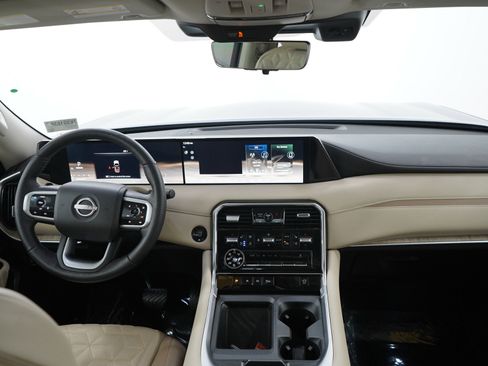 Used 2025 Nissan Armada Platinum AWD/4WD image 14