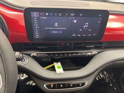 Used 2024 FIAT 500 e (RED) image 20