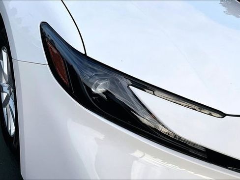 Used 2025 Toyota Camry LE image 31