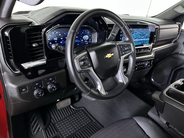 Used 2023 Chevrolet Silverado 1500 LT AWD/4WD image 10