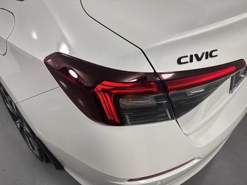 Used 2026 Honda Civic Sport Touring image 32