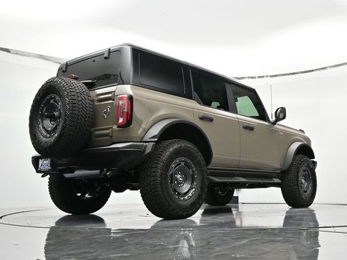 New 2025 Ford Bronco Badlands w/ Sasquatch Package image 55