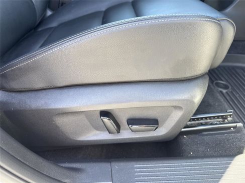 Used 2023 Nissan Rogue SL w/ SL Premium Package FWD image 37