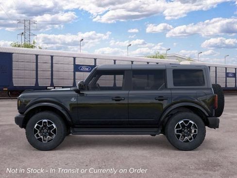 New 2026 Ford Bronco Outer Banks AWD/4WD image 3