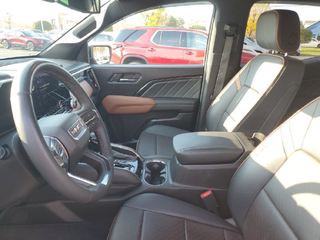 Certified 2023 GMC Canyon AT4 w/ AT4 Premium Package AWD/4WD image 16