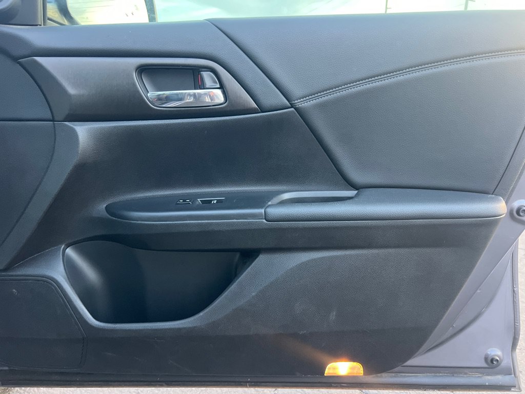 Used 2014 Honda Accord EX-L image 19