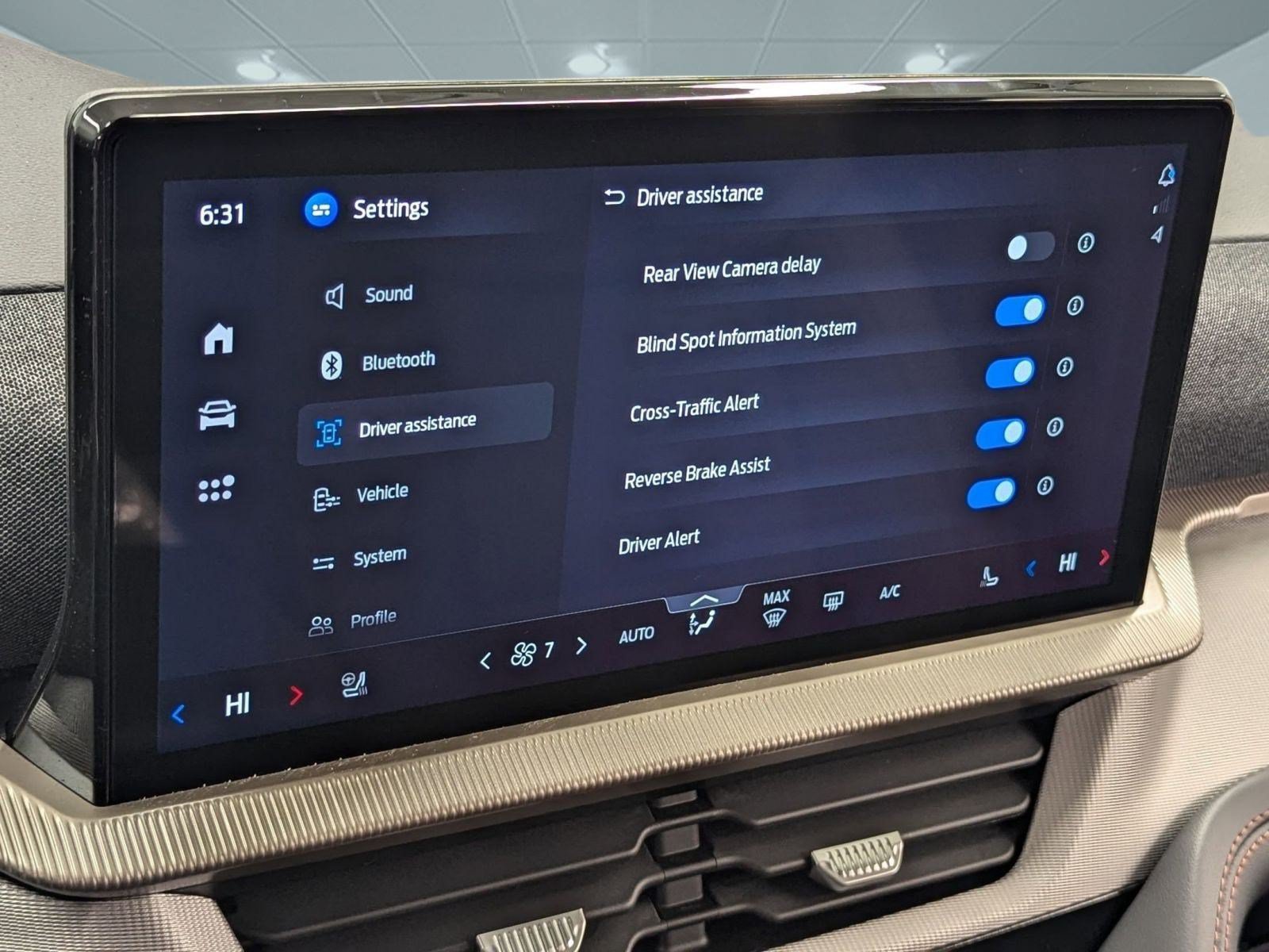 New 2026 Ford Explorer Active w/ Active Comfort Package AWD/4WD image 29