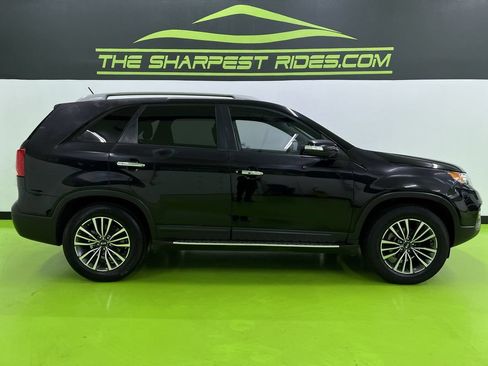 Used 2012 Kia Sorento LX w/ Convenience Pkg FWD image 10