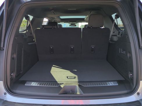 New 2026 Chevrolet Suburban Premier w/ Sun And Tow Package image 19