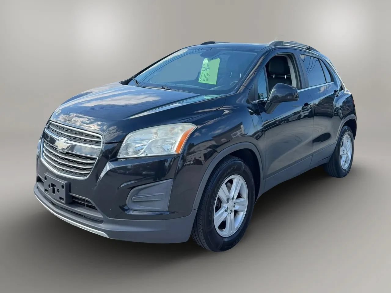 Used 2015 Chevrolet Trax LT w/ LT Plus Package FWD image 3