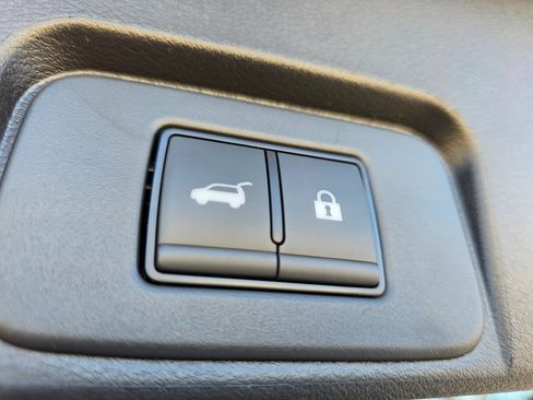 New 2026 Nissan Rogue SV image 10