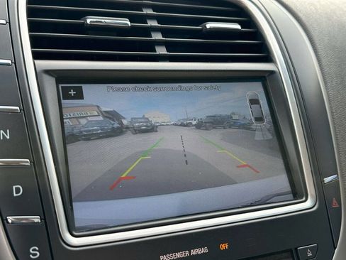 Used 2016 Lincoln MKX Select w/ Select Plus Package image 29