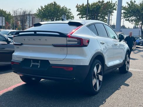 Used 2023 Volvo C40 P8 Recharge Ultimate AWD/4WD image 7
