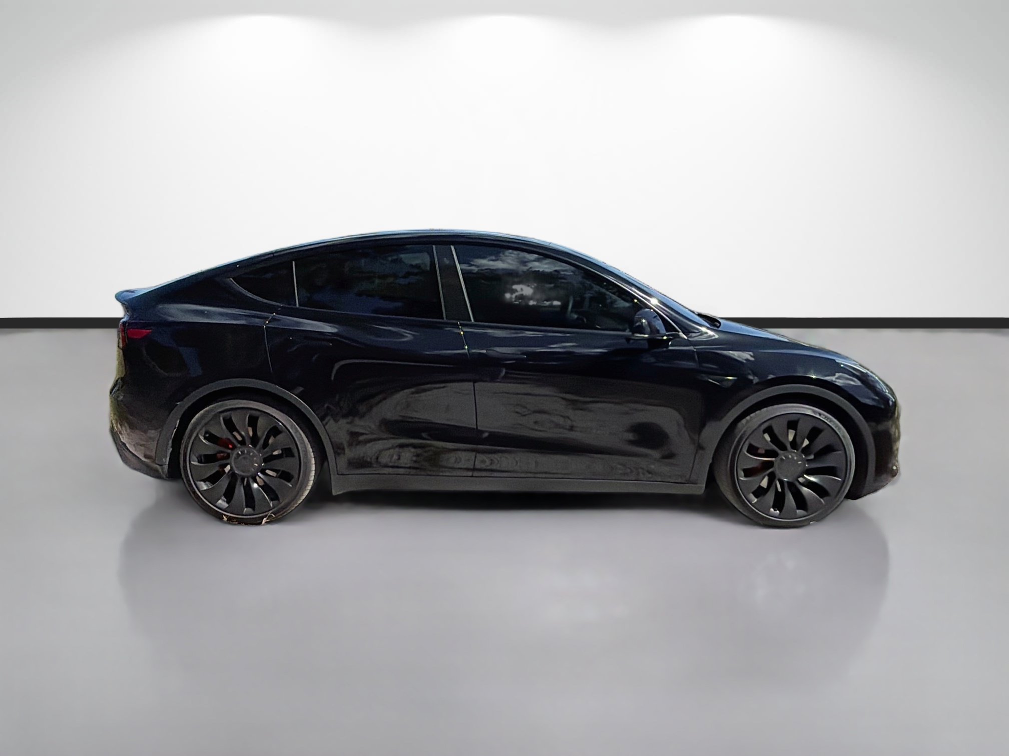 Used 2022 Tesla Model Y Performance AWD/4WD image 2