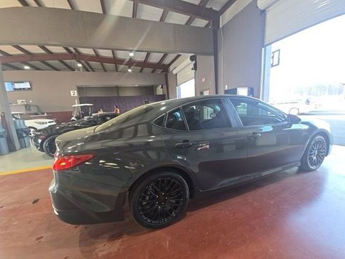 Used 2025 Toyota Camry LE w/ Convenience Package image 3