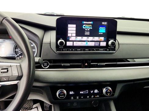 Used 2022 Mitsubishi Outlander ES FWD image 16