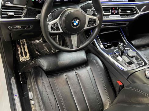Used 2020 BMW X7 xDrive40i w/ M Sport Package image 18