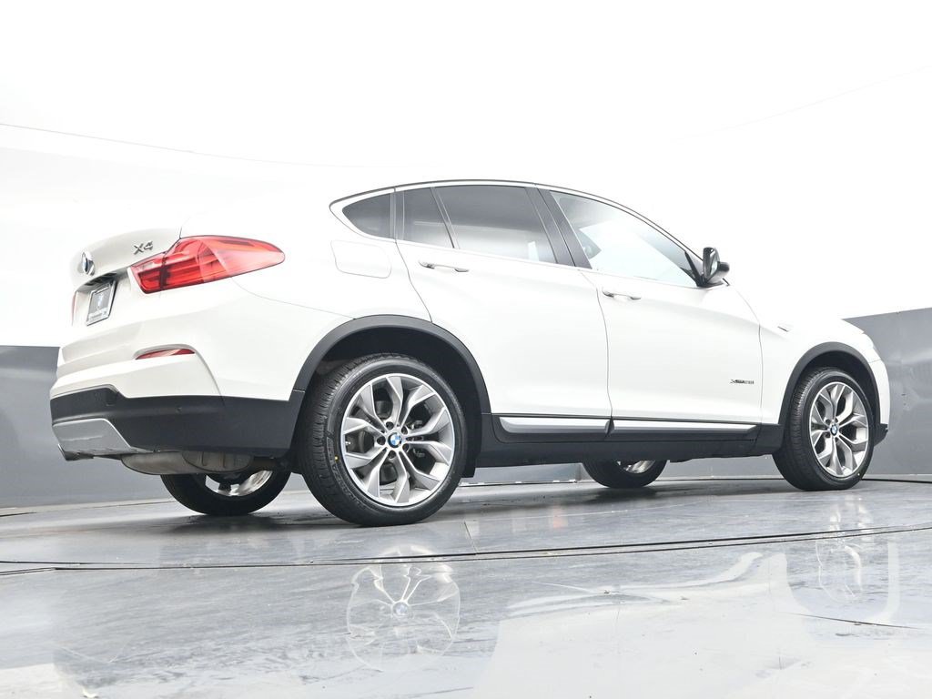 Used 2018 BMW X4 xDrive28i AWD/4WD image 29