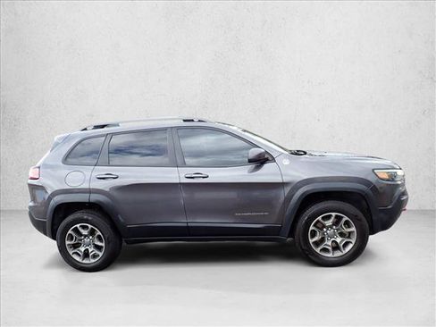 Used 2020 Jeep Cherokee Trailhawk w/ Cold Weather Group AWD/4WD image 5