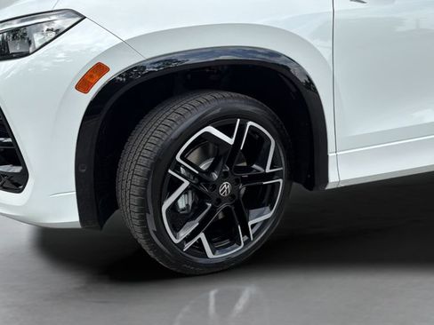 New 2026 Volkswagen Tiguan SEL R-Line AWD/4WD image 39