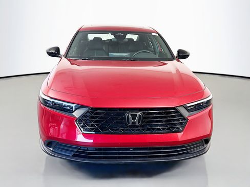 Used 2023 Honda Accord Sport image 2