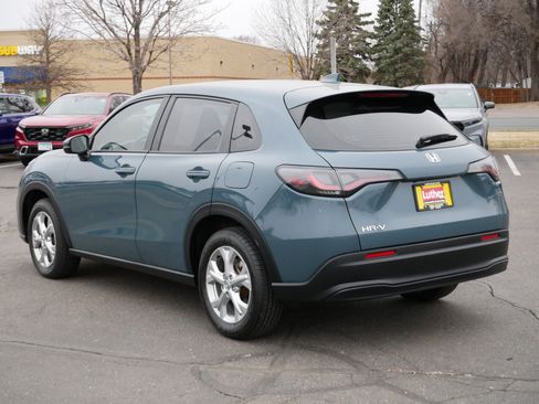 Used 2023 Honda HR-V LX image 5