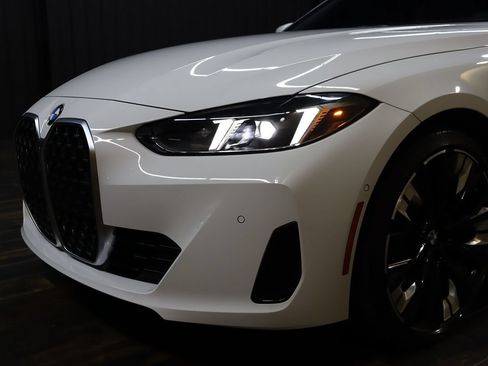 Used 2025 BMW 430i w/ Parking Assistance Package RWD image 15