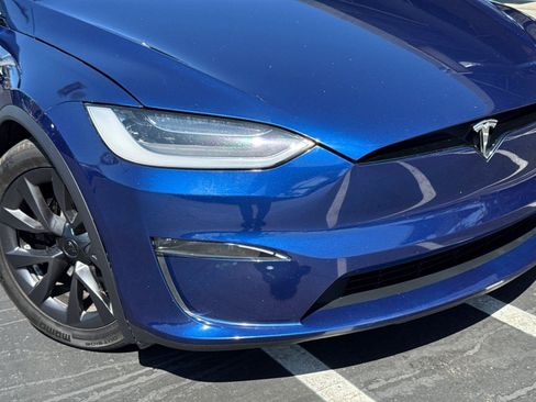 Used 2023 Tesla Model X AWD/4WD image 3