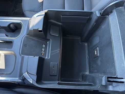 Certified 2022 GMC Sierra 1500 Elevation w/ Elevation Premium Package image 23