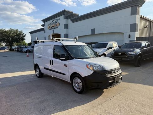 Used 2021 RAM ProMaster City Tradesman FWD image 2